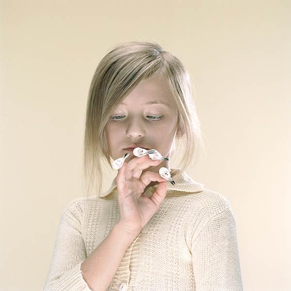 Petrina Hicks, Birdfingers
