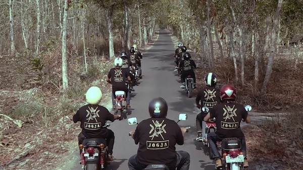 Reko Rennie, Warriors come out to play