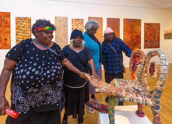  Elaine Lane, Dorothy Richards, Angilyiya Mitchell and Narelle Holland with Pitja nyawa kulil