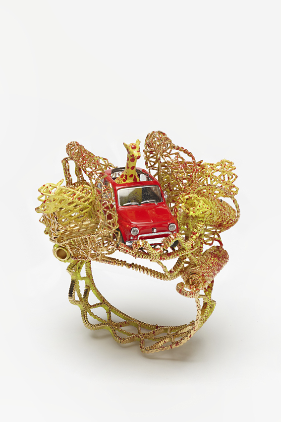 Robert Baines, Yellow Giraffe, 2012, bracelet