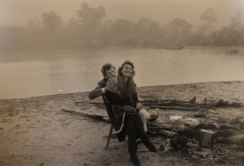 Juno Gemes, Dawn beside the camp fire – Juno Gemes and Robert Adamson, Mount White, Winter, 1987