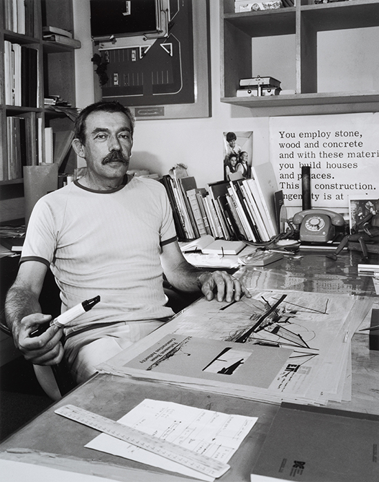 Ted Richards, Enrico Taglietti in his studio, 1979