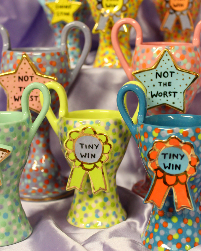 Bonnie Hislop, Tiny Win