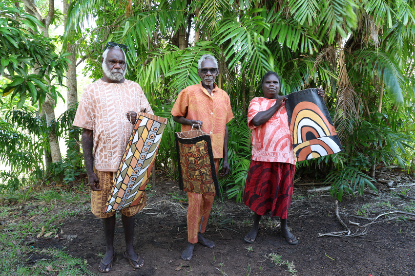 Minga yuwankui (Ancient body markings) / Artists: Alfonso Puautjimi, Gordon Pupangamirri, Marie Yvonne Tipuamantumirri